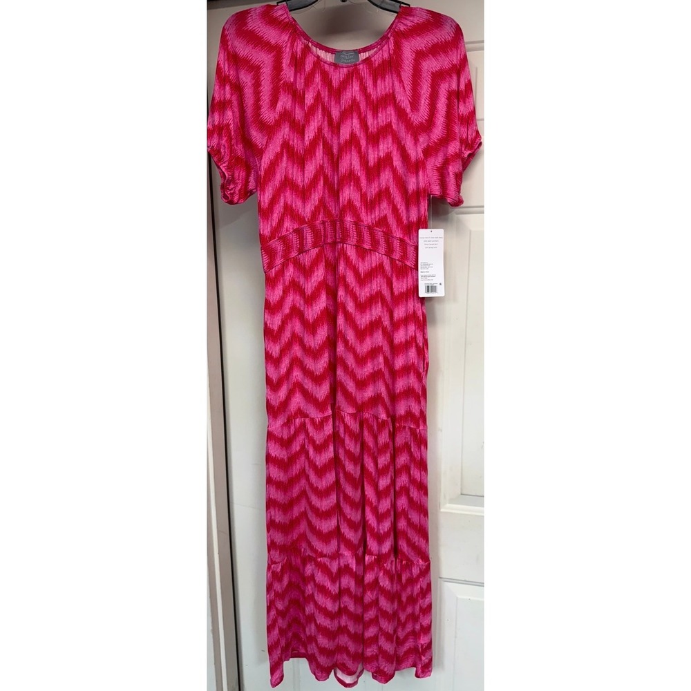 Berkley Jensen Pink Chevron Short Sleeve Maxi Dress Tiered Smocked Waist M 0568